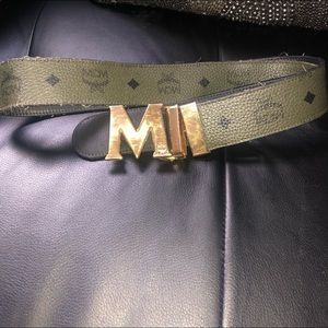 Mcm reversible belt
